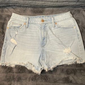 Universal thread jean shorts